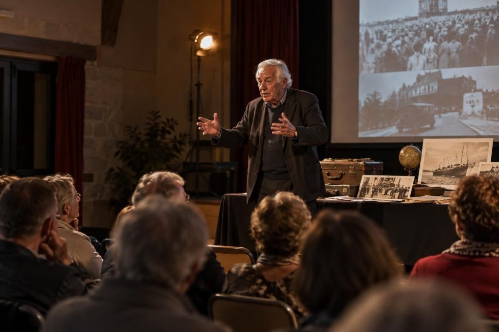 à plomelin, samedi, louis gildas raconte au public les grands faits divers du xxe siècle et revient sur des événements qui ont marqué leur époque.